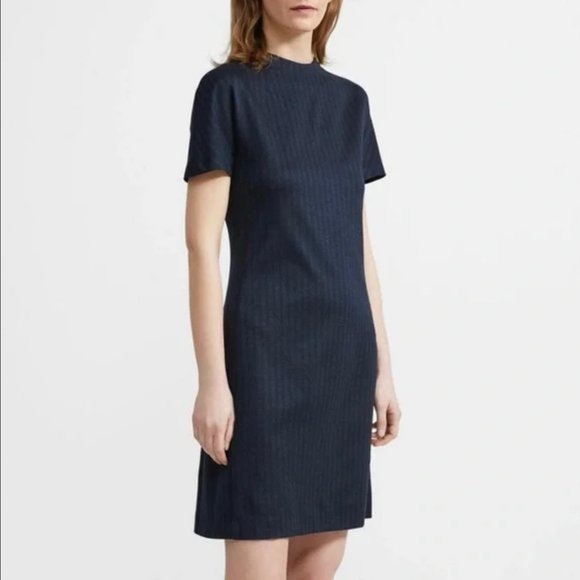 Theory Dresses & Skirts - Theory Dolman Shift Dress‎ in Striped Knit Navy Blue Sz P